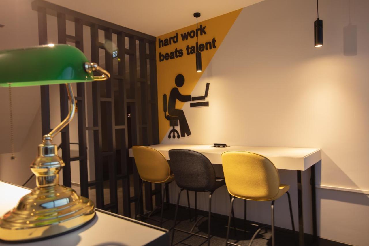 Valent Otel Business Akçay Dış mekan fotoğraf