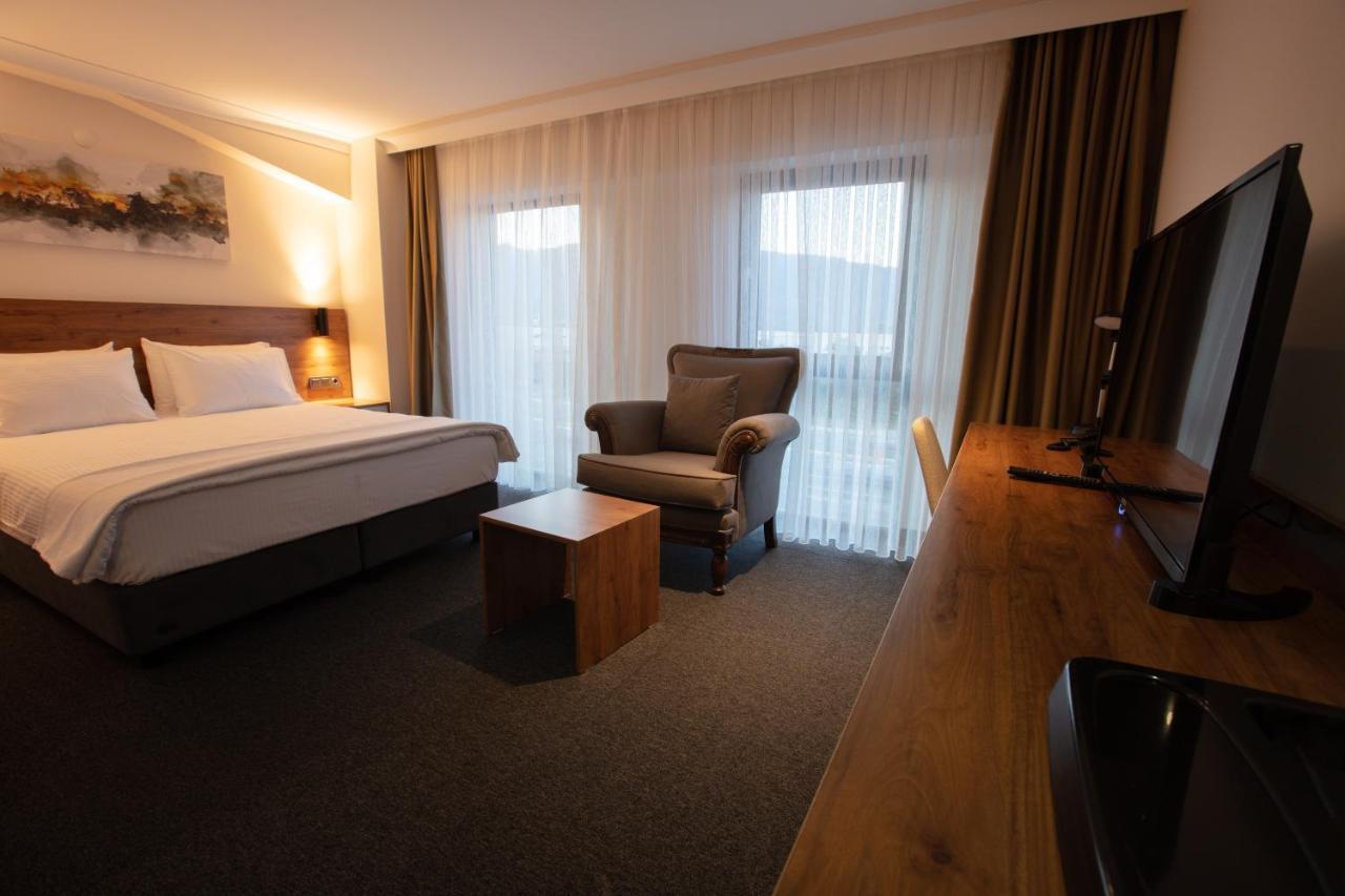 Valent Otel Business Akçay Dış mekan fotoğraf